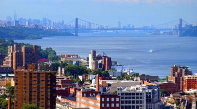 Yonkers and the New York Downtown skyline.